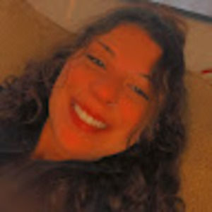 Meet your Posher, Desiree